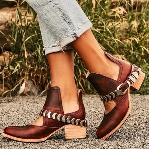 Freebird Blade Booties | Red | Size 8 | EUC